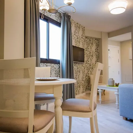 H2m Dos Aceras Terrace Solarium & Pet Friendly