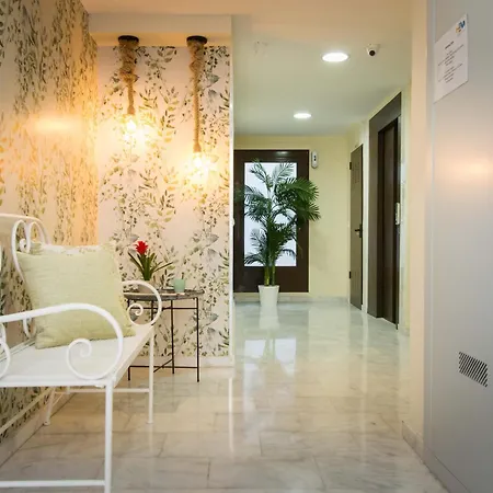 H2m Dos Aceras Terrace Solarium & Pet Friendly * مالقة